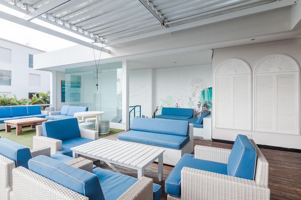 Zen Rooms Kuta Beach Poppies Lane Ngoại thất bức ảnh